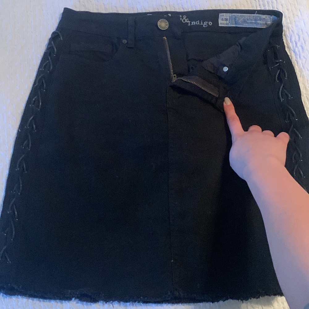 Black Skirt
